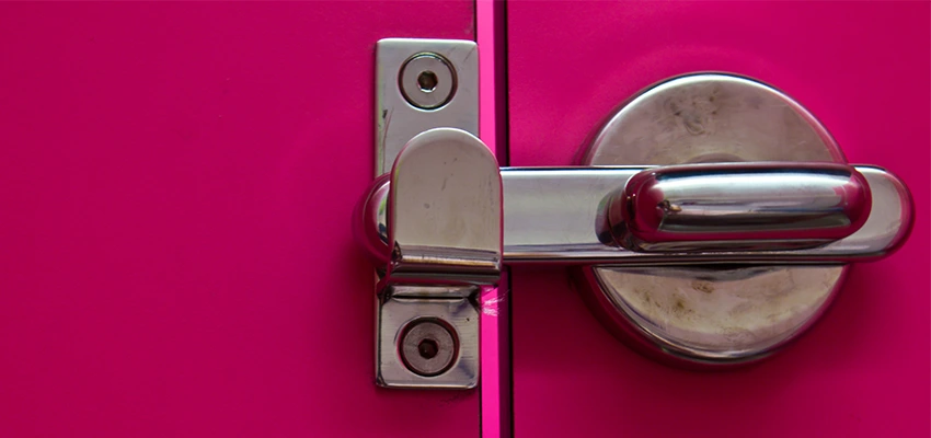 Childproof Gate Lock in Montclair, New Jersey